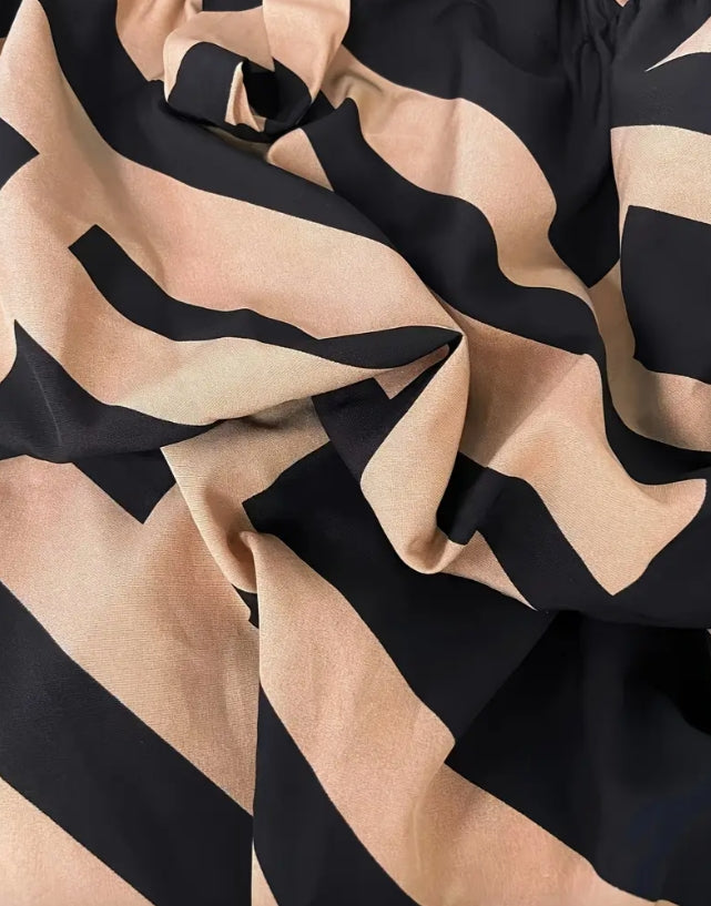 Women's mid-length skirt, suitable for office workers and home furnishing
